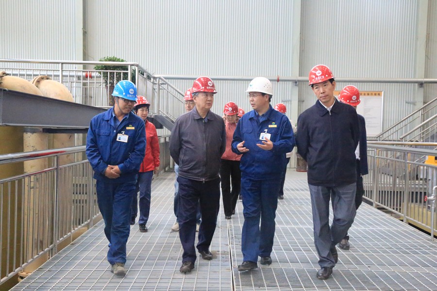 202406261719379722122893.jpg 20-2016年5月,國家水利部原副部長朱登銓一行蒞臨金徽股份調(diào)研項目建設工作。.jpg
